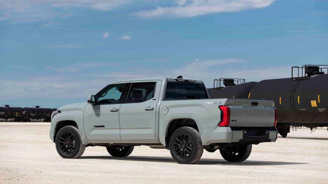 Image for article titled 2022 Toyota Tundra Paint Colors, Ranked