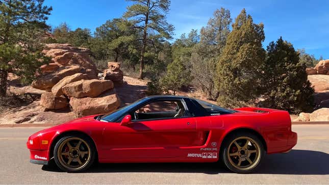 Image for article titled At $54,999, Is This 1991 Acura NSX A High-Mileage Hero?