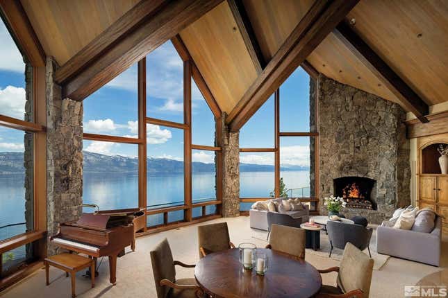 Bild für Artikel mit dem Titel Ein Stadthaus aus dem Goldenen Zeitalter, ein Rückzugsort am Lake Tahoe und eine Villa in Georgetown: Der Luxus-Immobilien-Rückblick dieser Woche