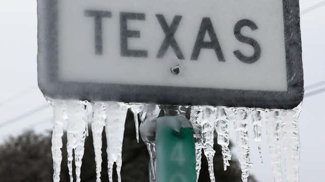 Icicles hang off the State Highway 195 sign that says "Texas."