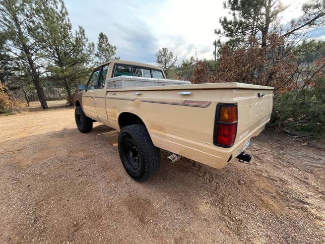 Image for article titled At $5,900, Is This 1984 Nissan 720 4X4 A Solid Deal?
