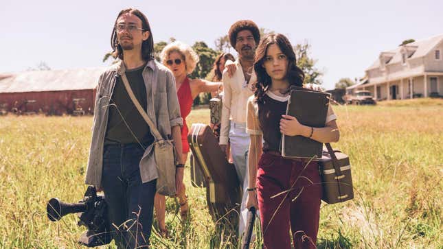 (From left) Owen Campbell, Brittany Snow, Mia Goth, Scott Mescudi, and Jenna Ortega in Ti West’s X.