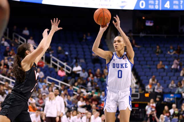 Image for article titled WNBA Draft Preview: If You Like Caitlin Clark, Here Are Players To Keep an Eye On