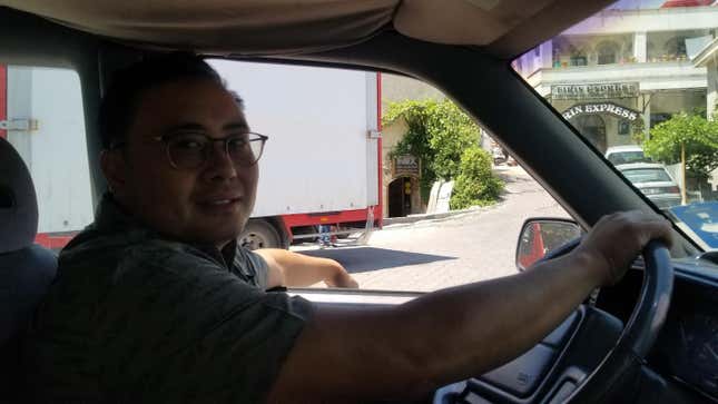 Image for article titled I Picked Up A Hitchhiker In Turkey And It Was Hilariously Weird