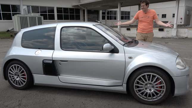 Renault Clio V6