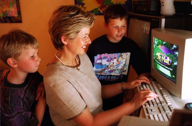 New Zealander Jenny Milne shopping online for groceries in 1997