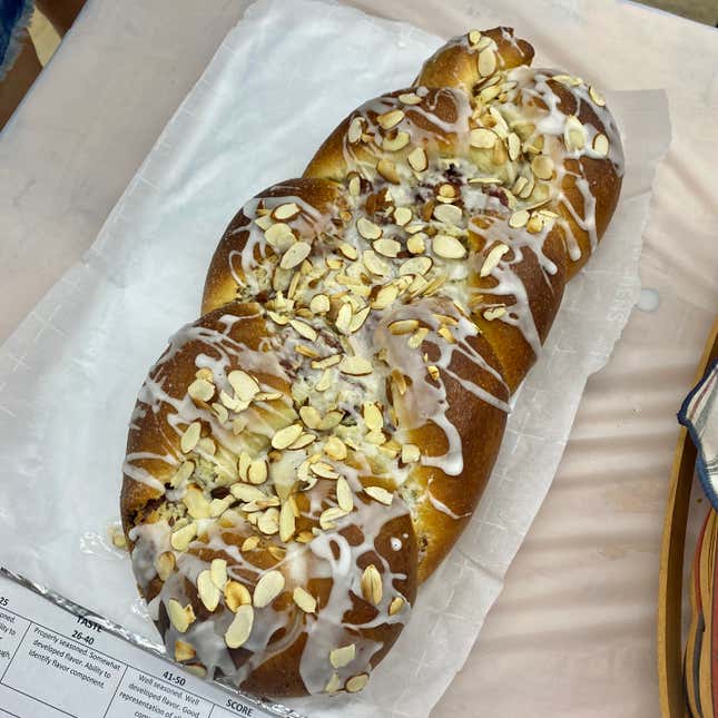 A county fair baking judge explains how to win Best In Show