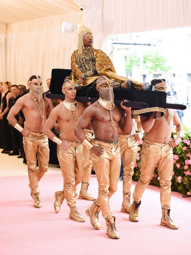 Image for article titled Met Gala 2024: Black Men&#39;s Red Carpet Looks Over the Years