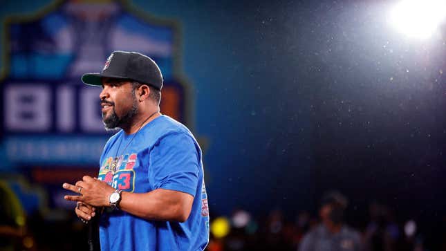 Ice Cube performs during the BIG3 - Championship at Atlantis Paradise Island on September 04, 2021 in Nassau, Bahamas.