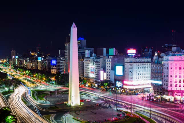 Imagen para el artículo titulado Las 10 mejores ciudades del mundo para trabajar de forma remota en este momento