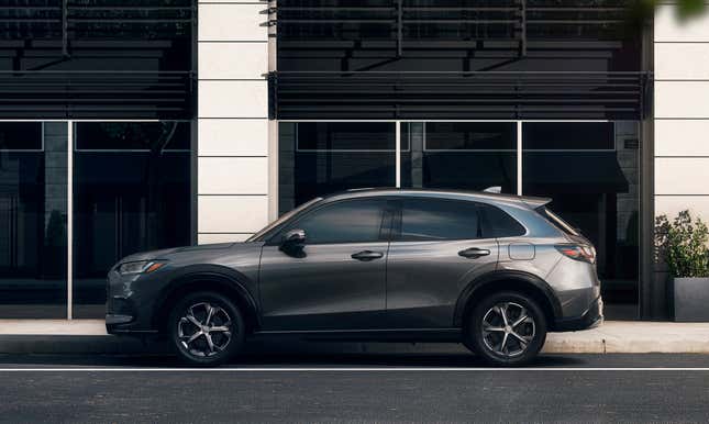 Image for article titled The 2023 Honda HR-V Is Here And It's Finally Trying