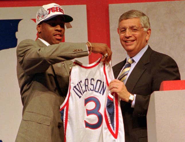 Image for article titled NBA Draft: From No.1 pick to the Hall of Fame