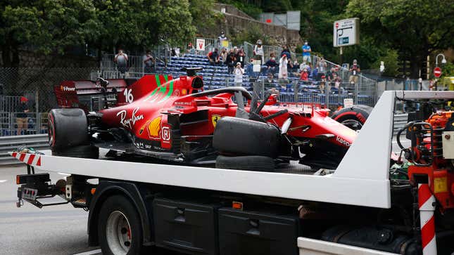 Image for article titled Formula 1 Shouldn&#39;t Delete A Pole Sitter&#39;s Lap For Crashing But It&#39;s Considering It Anyway