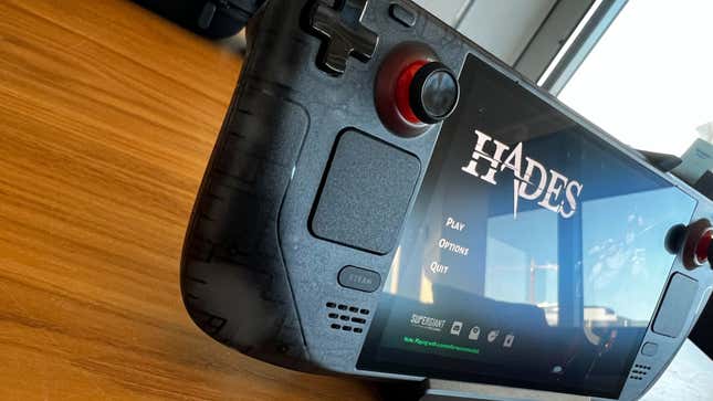 Valve Remodels the Steam Deck With OLED Screens