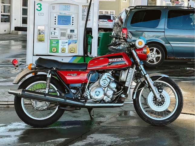 Image for article titled At $9,000, Is This 1975 Suzuki RE5 A Wankel Worth Breaking Out The Wallet?