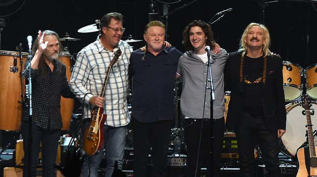 The Eagles (L-R: Timothy B. Schmit, Vince Gill, Don Henley, Decon Frey and Joe Walsh) in 2017