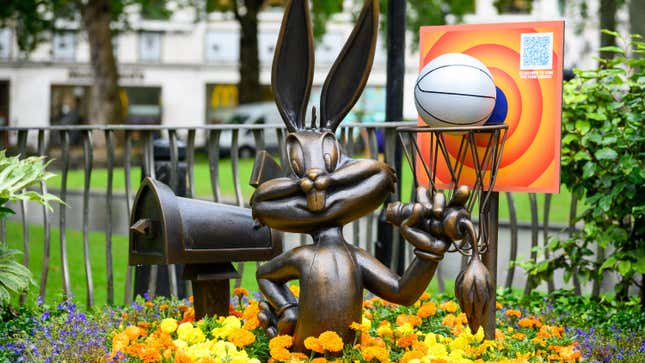 A Bugs Bunny memorial promoting Space Jam: A New Legacy