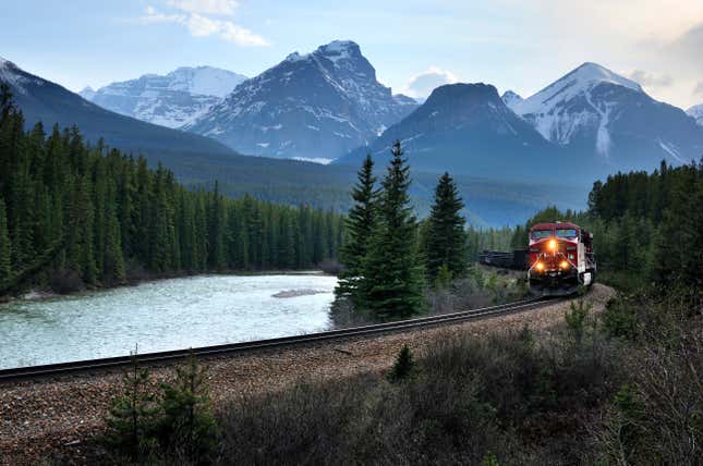 Image de l'article intitulé Une grande grève des cheminots se provoque au Canada