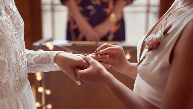 Image for article titled Tennessee Bill Opens Door to Child Marriages—as Long as the Couple Isn't Gay!
