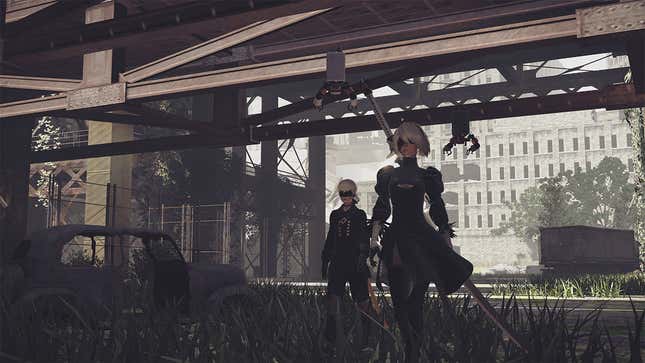 2B and 9S walks under a bridge in Nier: Automata.