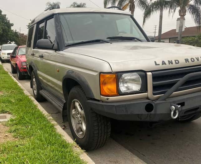 Image for article titled At $4,995, Is This 1999 Land Rover Discovery A Real Find?