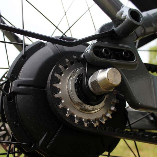 A photo of the belt drive on the NIU bike.