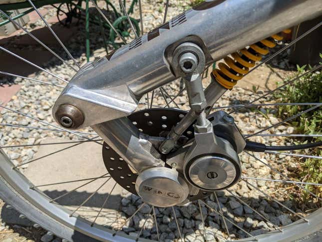 Image for article titled Buy This Weird $2,500 Mountain Bike That Comes With Its Own Patent So I Don't Have To