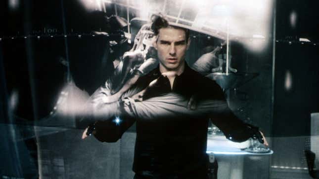 John Anderton (Tom Cruise) uses precognitive visions to solve a crime before it happens.
