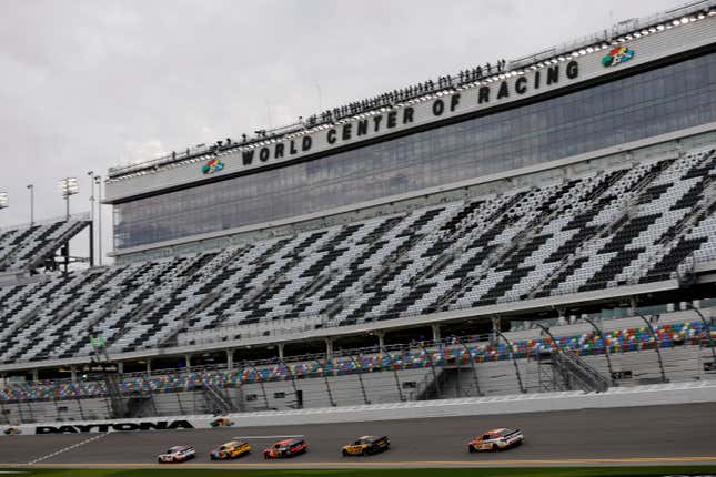 Image for article titled This Is How To Watch NASCAR&#39;s Iconic Daytona 500 This Weekend