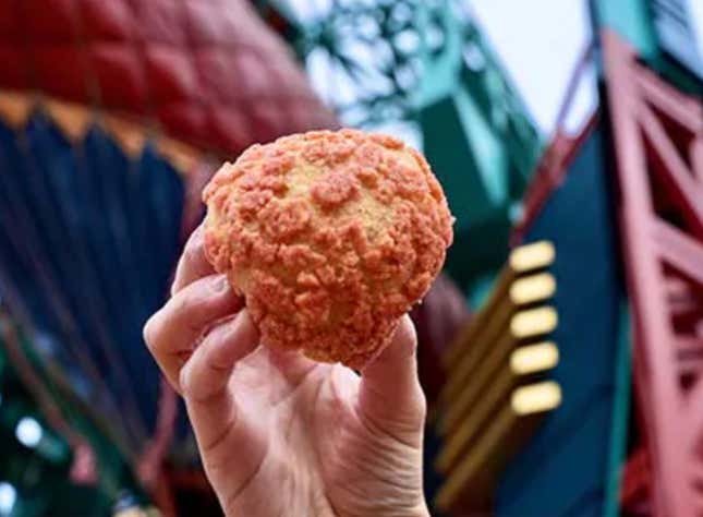Image for article titled All the Out of This World Star Wars Snacks Coming to Disney Parks