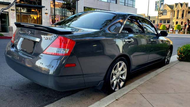 Image for article titled At $6,400, Is This 2003 Infiniti M45 A Glorious Deal?