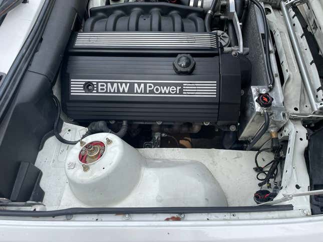 Image for article titled At $27,000, Will This Supercharged S52-Swapped 1991 BMW 318i Blow Your Mind?