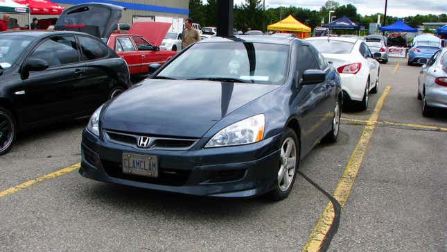 A Honda Accord Coupe