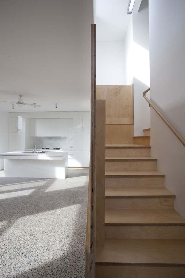 Image for article titled Muji’s “Vertical House” isn’t the only nifty prefab home on the market now