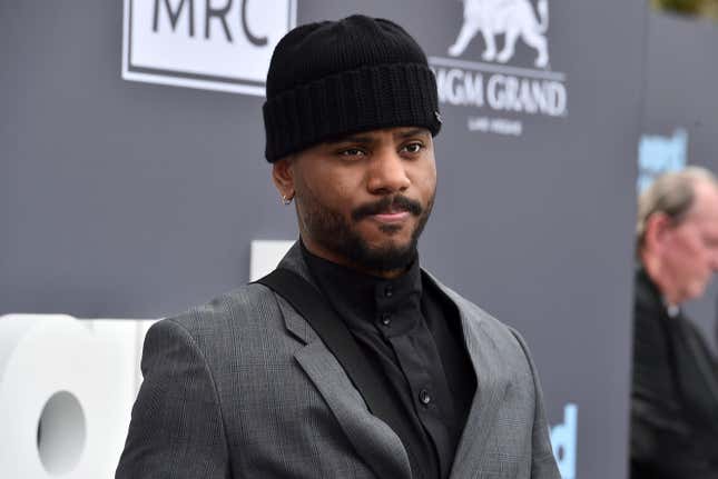 Bryson Tiller arrives at the Billboard Music Awards on Sunday, May 15, 2022, at the MGM Grand Garden Arena in Las Vegas.