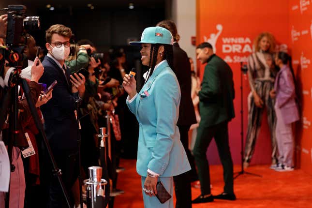 Image for article titled The 2022 WNBA Draft: The Players Looked Amazing, and The Incels Showed Up in Droves