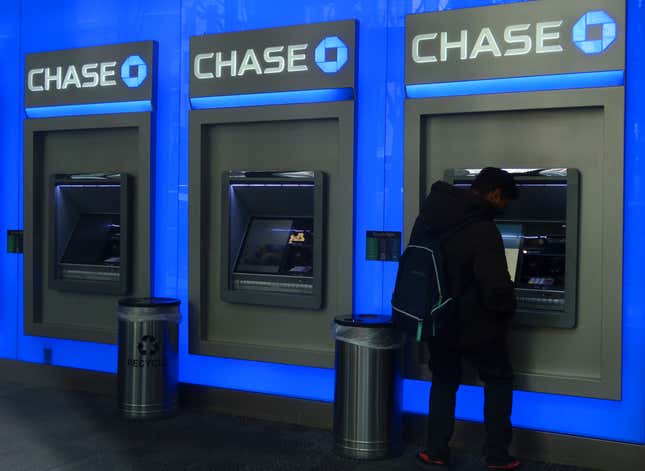 Image for article titled JPMorgan is suing people who used an &#39;infinite money glitch&#39; to steal thousands of dollars