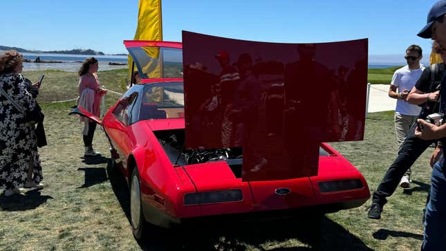 Image for article titled Ford Ghia Probe Concept Destroyed In A Fire After Showing At Pebble Beach