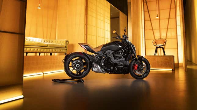 Image for article titled Ducati Partnered With A Furniture Company To Develop The Ultra-Lux Limited XDiavel Nera