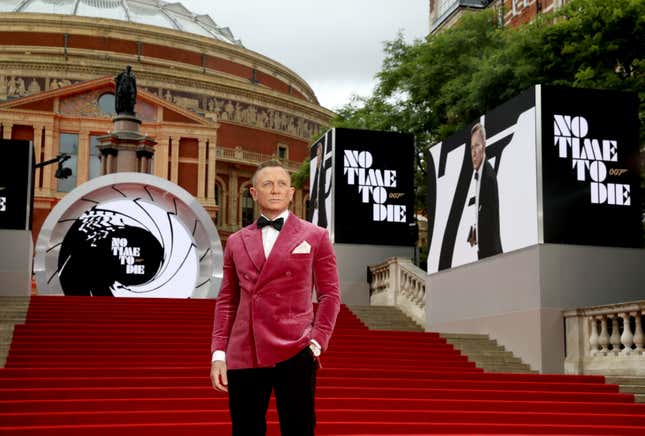 Daniel Craig assiste à la première mondiale de « No Time To Die » au Royal Albert Hall le 28 septembre 2021 à Londres, en Angleterre. 