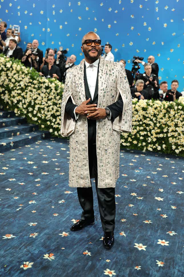 Image for article titled Live 2025 Met Gala: Black Stars&#39; Red Carpet Looks