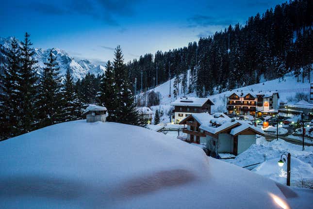 Image for article titled The 6 ski resorts with the most Michelin-starred restaurants in the world