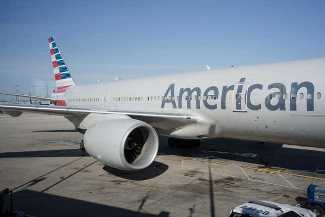 Imagen para el artículo titulado American Airlines recibió una multa de 50 millones de dólares por maltratar a pasajeros en sillas de ruedas