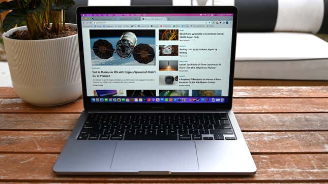 MacBook Air M2 first impressions: Upping the ante?