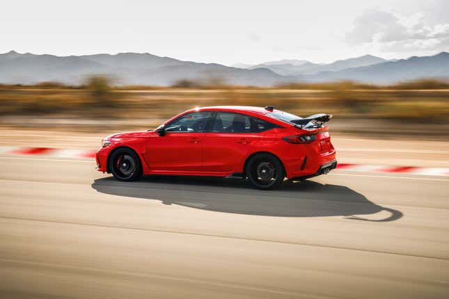 Image for article titled The New 2023 Honda Civic Type R From Every Angle