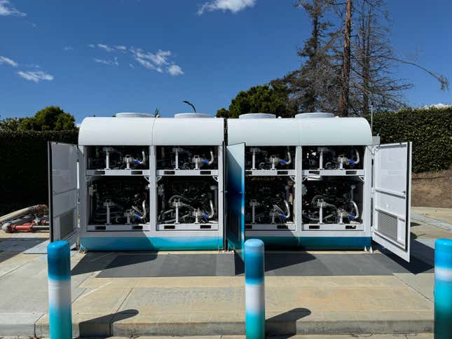 Honda hydrogen power generator station