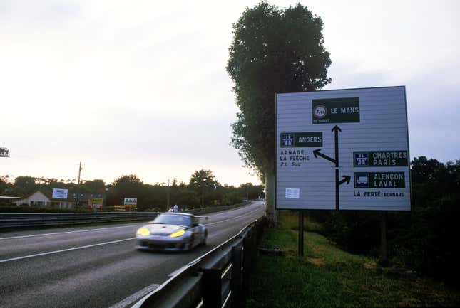 Image of a Porsche 911 RSR on the Mulsanne straight during the 24 Hours of Le Mans.