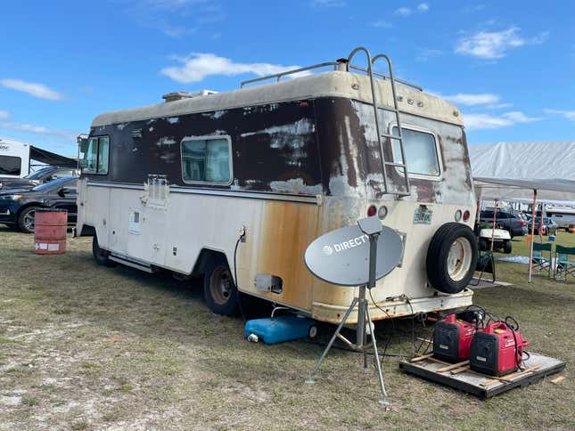 Image for article titled Here Are All The Cars I Found At The 12 Hours Of Sebring