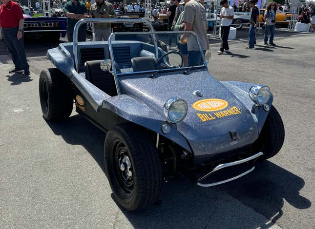 Front 3/4 view of a Meyers Manx Tarmac Touring Edition