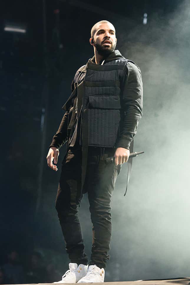 Image for article titled Drake’s Worst and Best Fashion Moments Over the Years